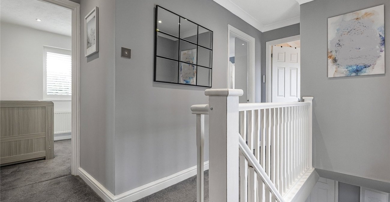 4 bedroom house for sale in Greenhithe | Robinson Jackson