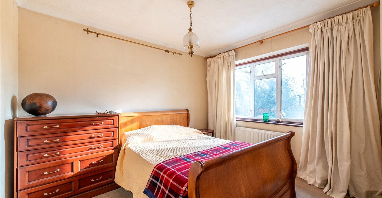 3 bedroom house for sale in Cuxton | Robinson Michael & Jackson