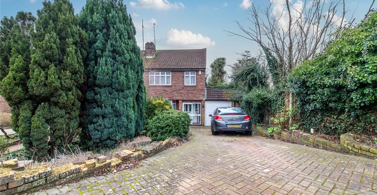 3 bedroom house for sale in Cuxton | Robinson Michael & Jackson