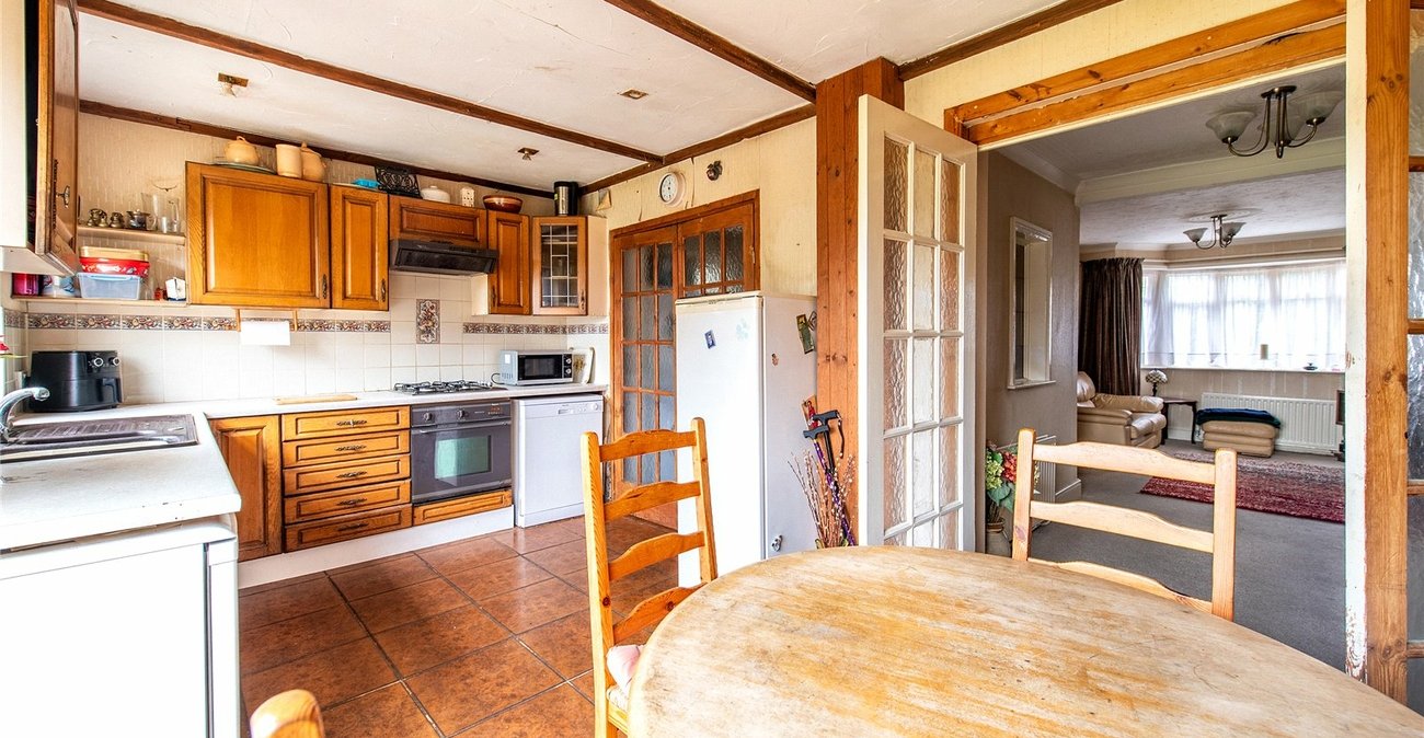 3 bedroom house for sale in Cuxton | Robinson Michael & Jackson