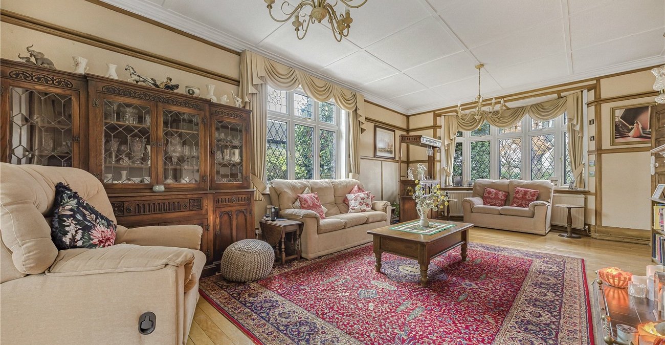 4 bedroom house for sale in Dartford | Robinson Jackson