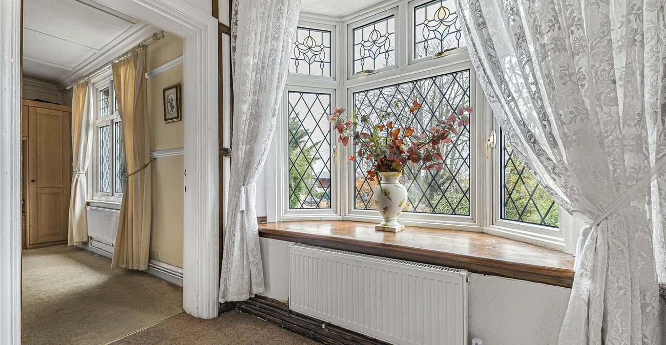 4 bedroom house for sale in Dartford | Robinson Jackson