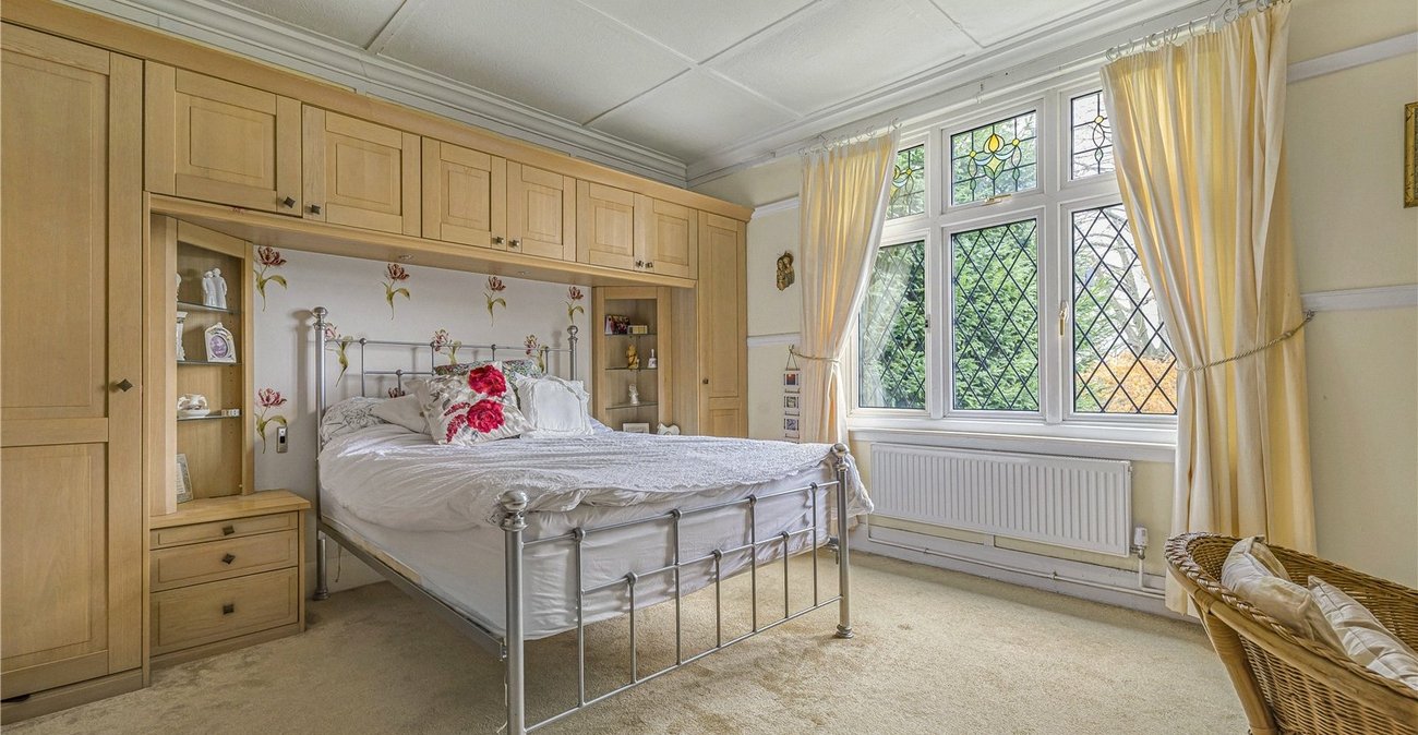 4 bedroom house for sale in Dartford | Robinson Jackson