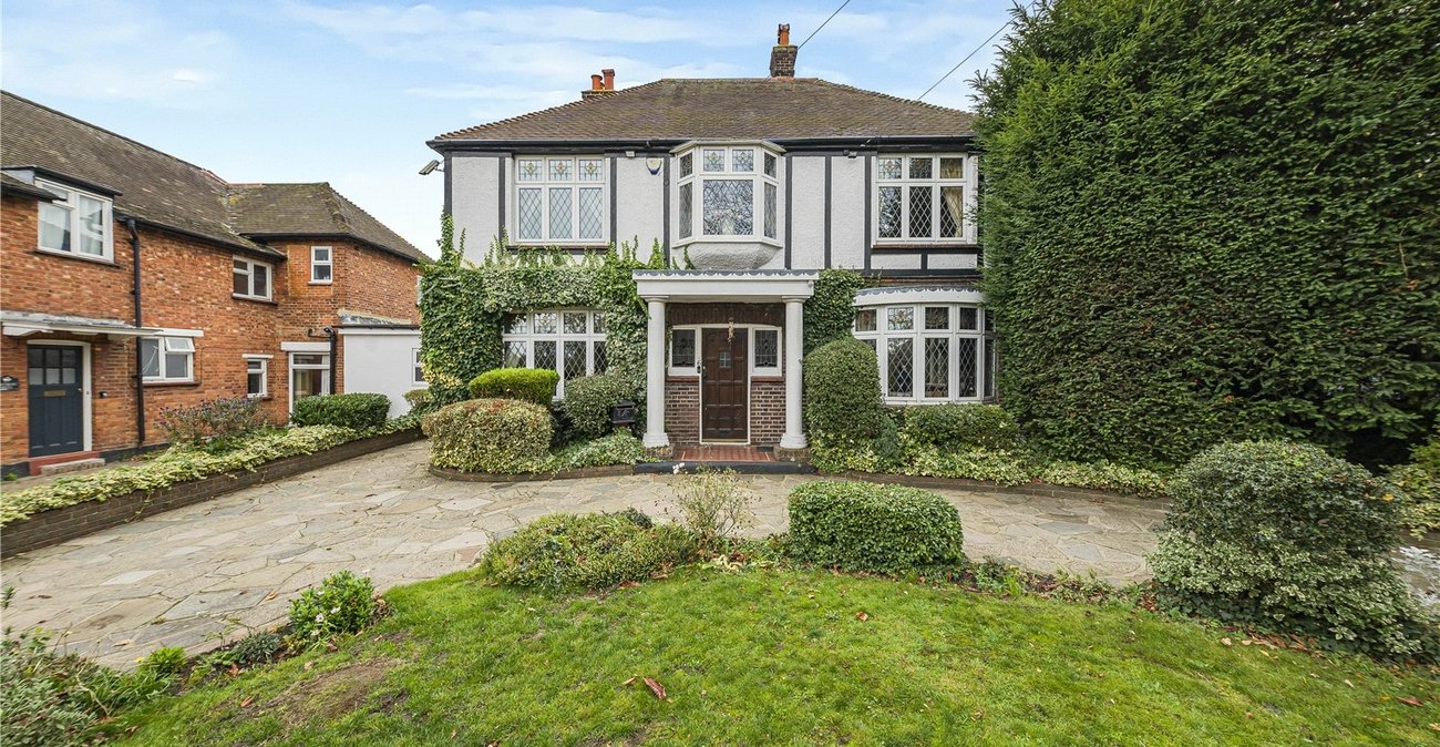4 bedroom house for sale in Dartford | Robinson Jackson