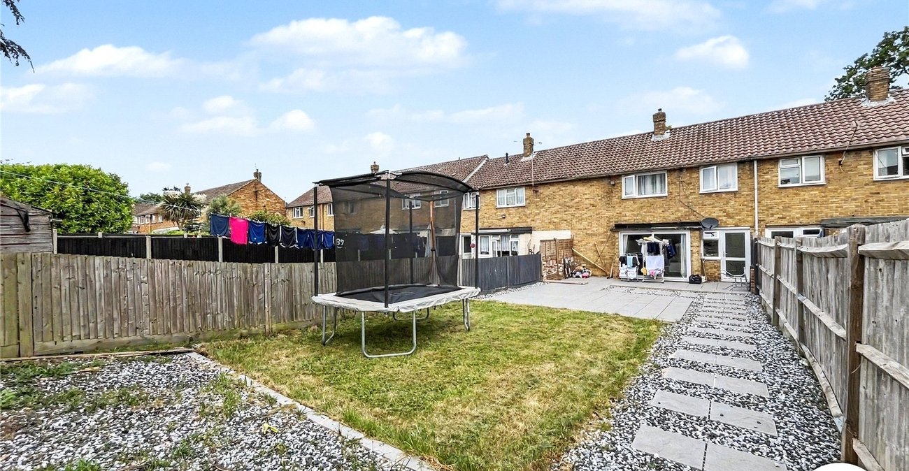 3 bedroom house for sale in Weedswood | Robinson Michael & Jackson