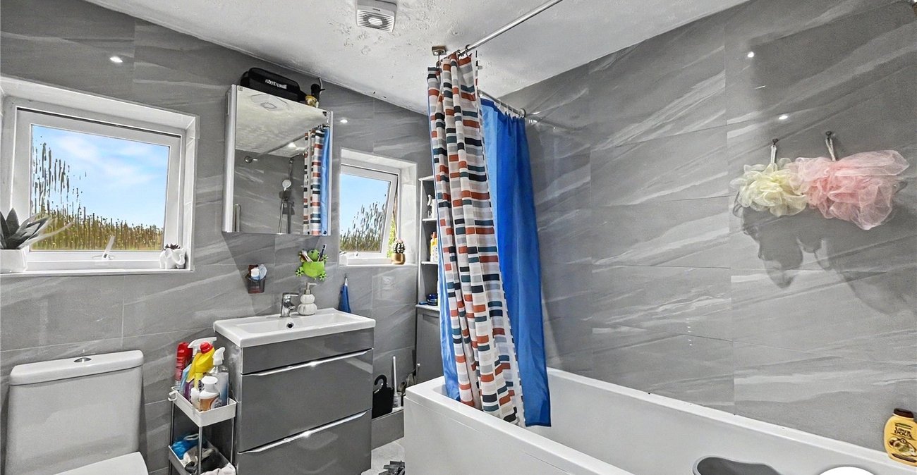 3 bedroom house for sale in Weedswood | Robinson Michael & Jackson