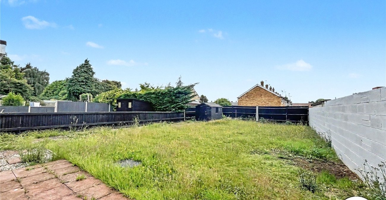 2 bedroom house for sale in Weedswood | Robinson Michael & Jackson