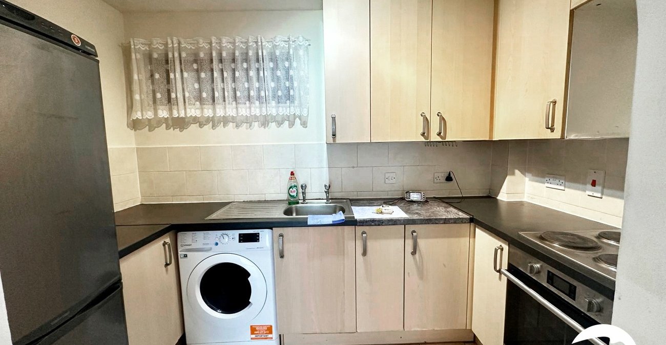 1 bedroom property for sale in London | Robinson Jackson