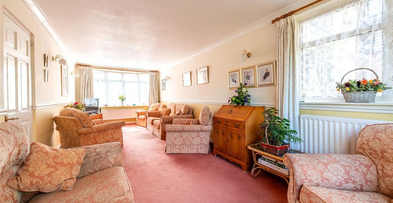 4 bedroom house for sale in Gravesend | Robinson Michael & Jackson