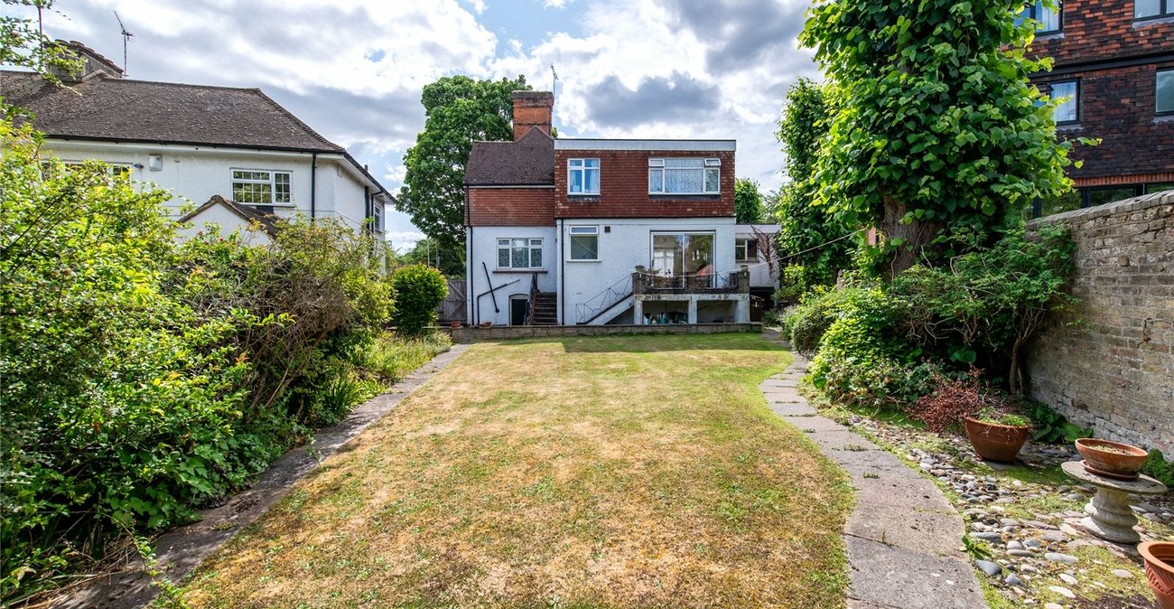 4 bedroom house for sale in Gravesend | Robinson Michael & Jackson