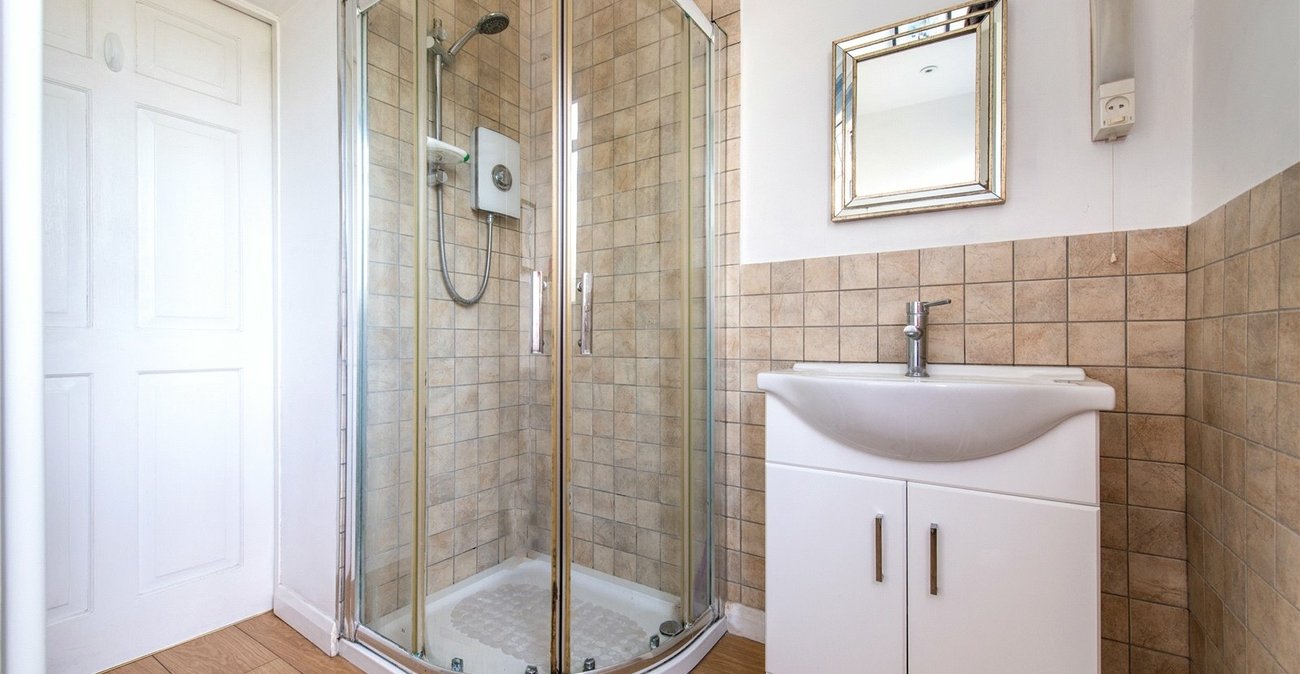 4 bedroom house for sale in Gravesend | Robinson Michael & Jackson