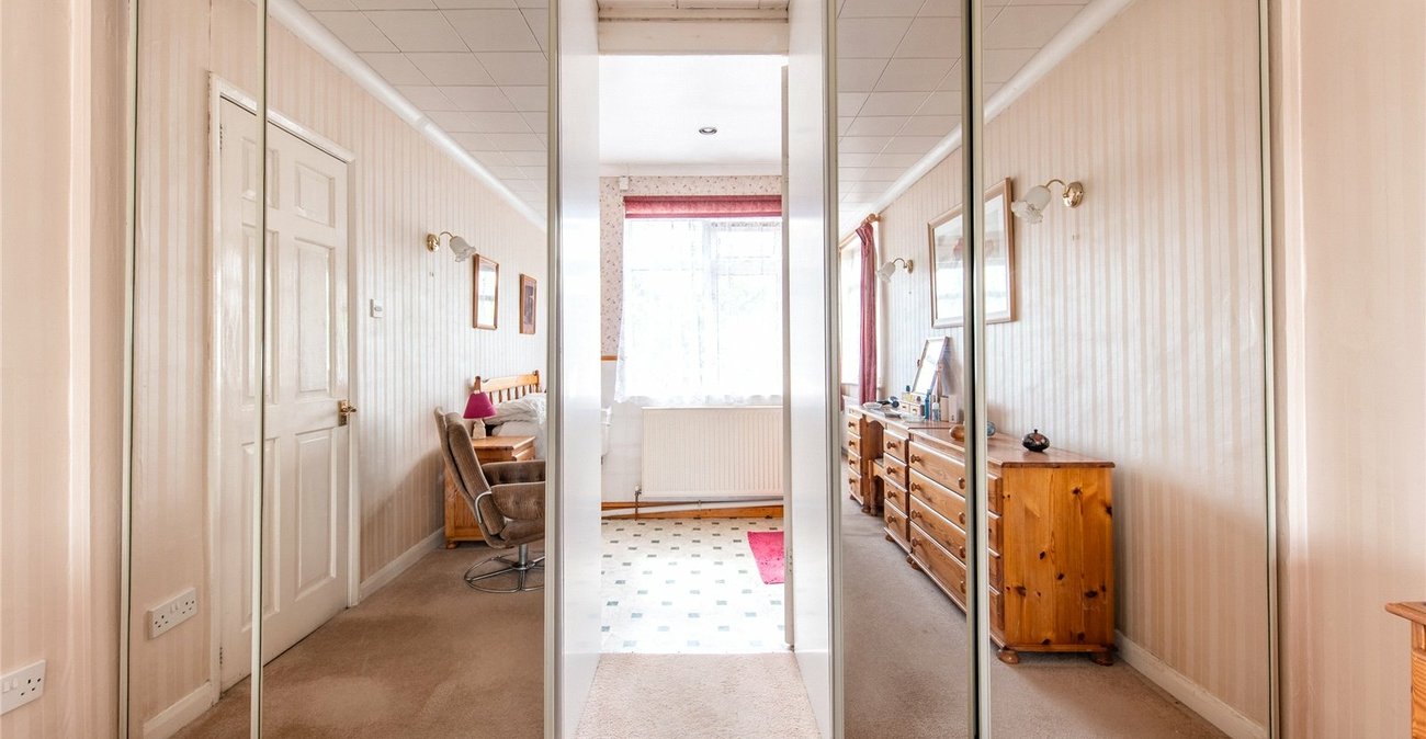 4 bedroom house for sale in Gravesend | Robinson Michael & Jackson