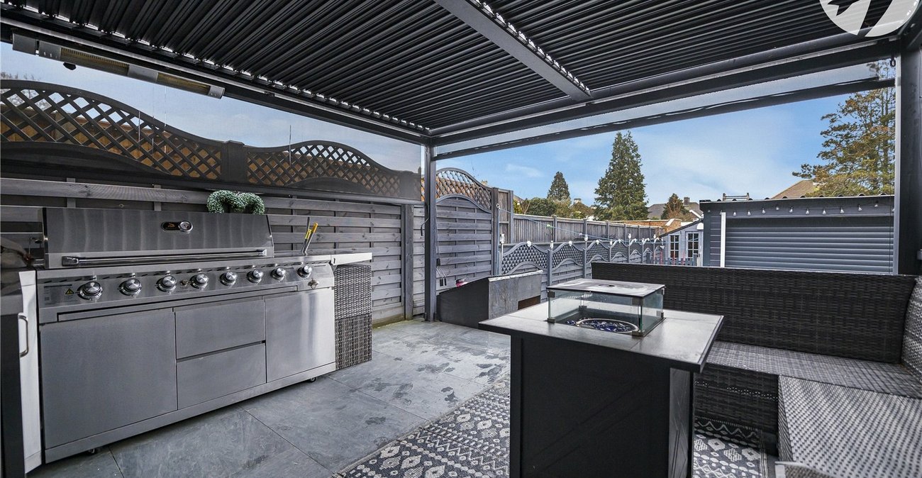 4 bedroom house for sale in Swanley | Robinson Jackson