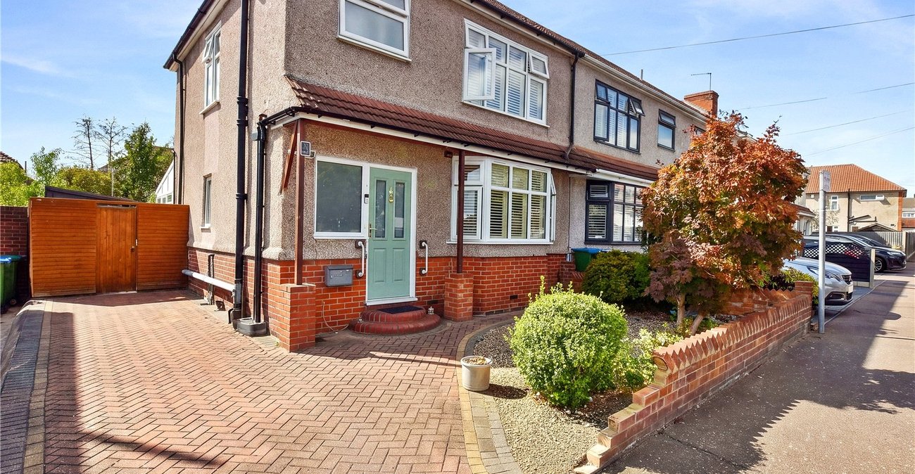3 bedroom house for sale in Bexleyheath | Robinson Jackson