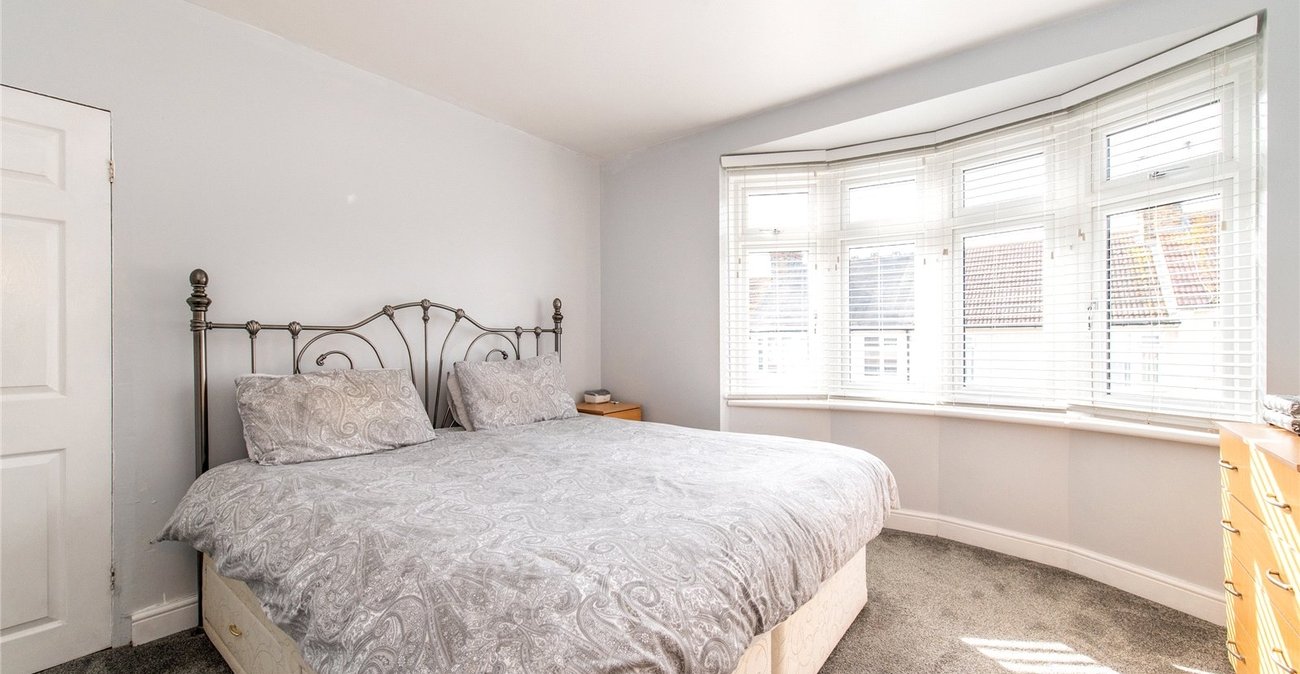 3 bedroom house for sale in Gravesend | Robinson Michael & Jackson