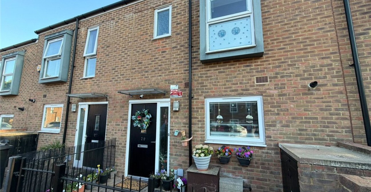 3 bedroom house for sale in Orpington | Robinson Jackson
