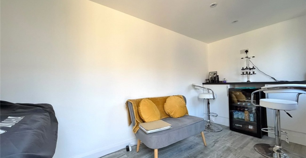 3 bedroom house for sale in Orpington | Robinson Jackson
