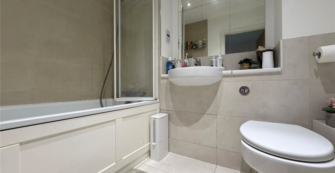 3 bedroom house for sale in Orpington | Robinson Jackson