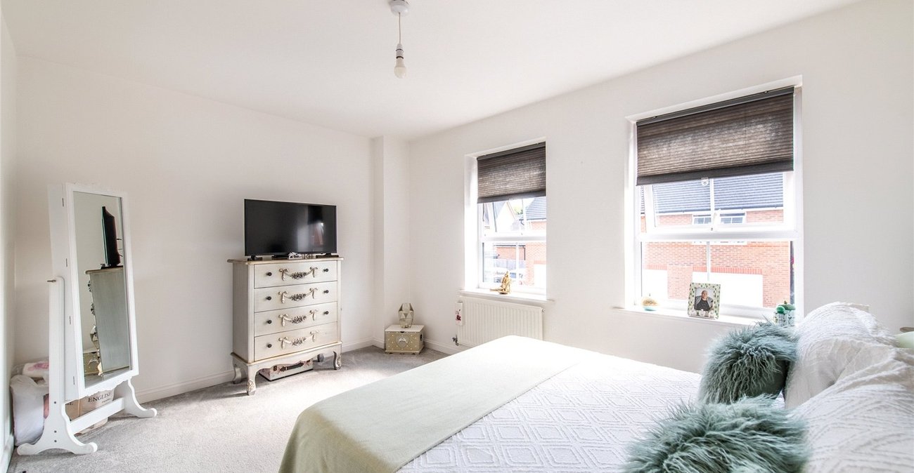 3 bedroom property for sale in Allington | Robinson Michael & Jackson