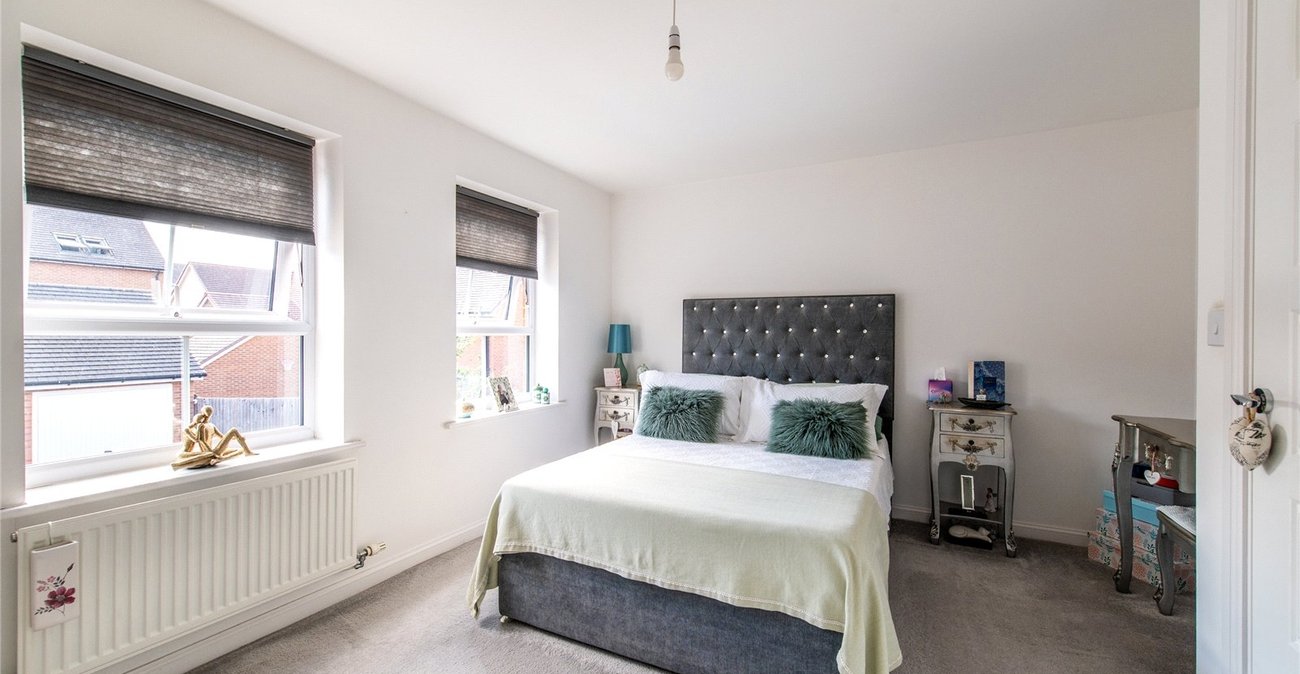 3 bedroom property for sale in Allington | Robinson Michael & Jackson