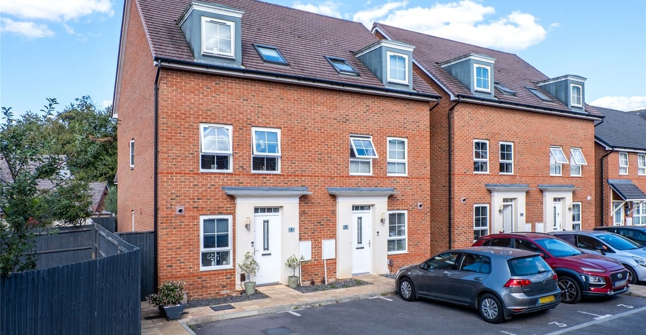 3 bedroom property for sale in Allington | Robinson Michael & Jackson