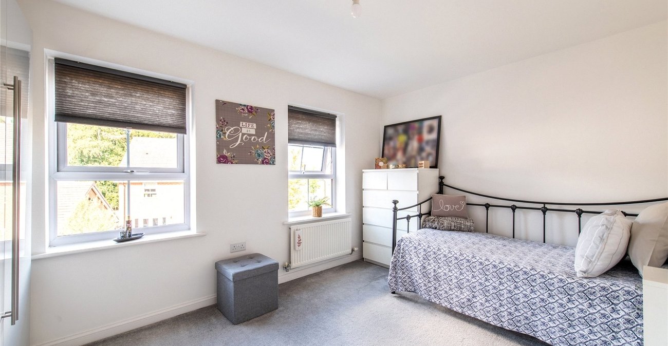 3 bedroom property for sale in Allington | Robinson Michael & Jackson