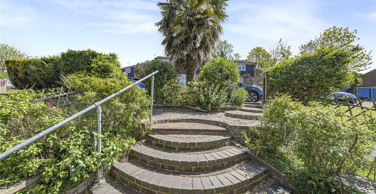 3 bedroom house for sale in Hartley | Robinson Jackson