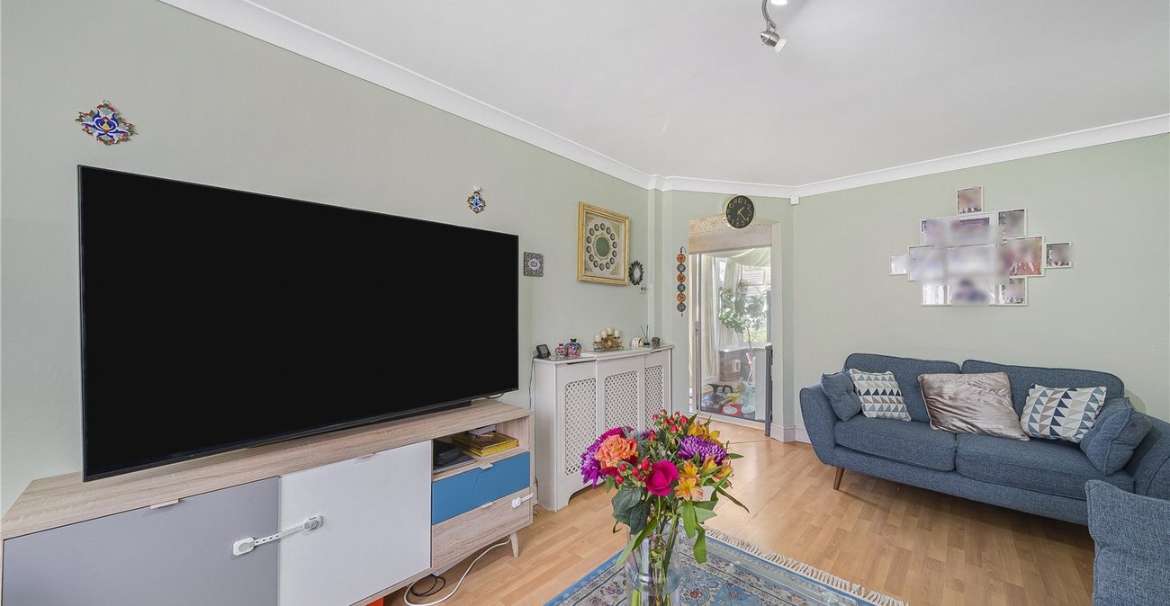 3 bedroom house for sale in Hartley | Robinson Jackson