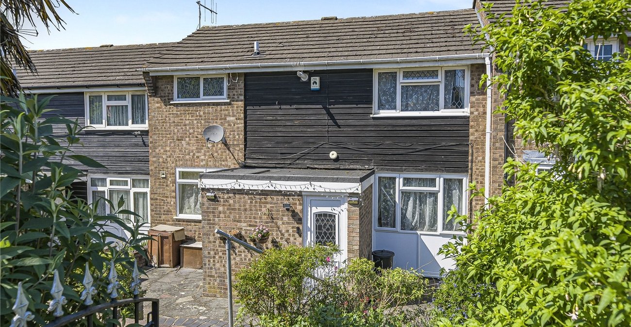 3 bedroom house for sale in Hartley | Robinson Jackson
