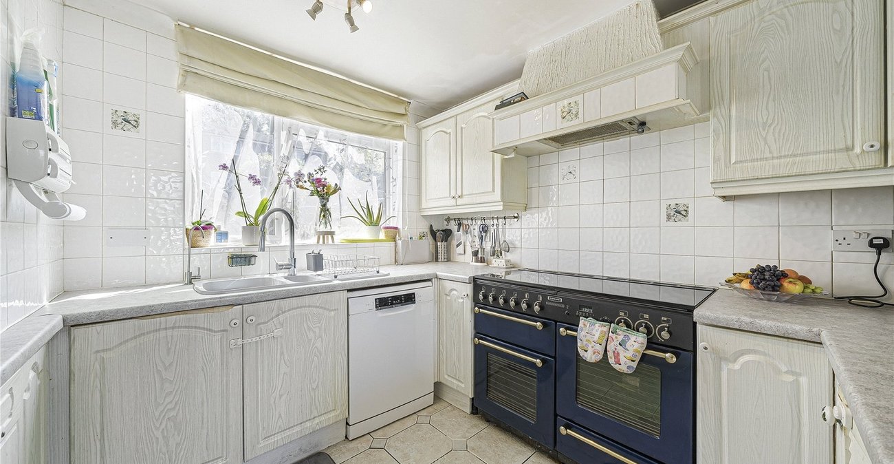 3 bedroom house for sale in Hartley | Robinson Jackson
