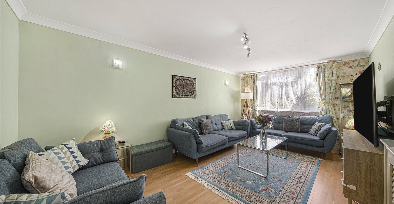 3 bedroom house for sale in Hartley | Robinson Jackson