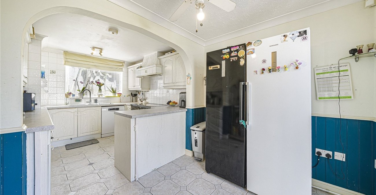 3 bedroom house for sale in Hartley | Robinson Jackson