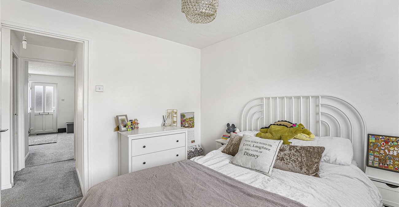 1 bedroom property for sale in Hartley | Robinson Jackson