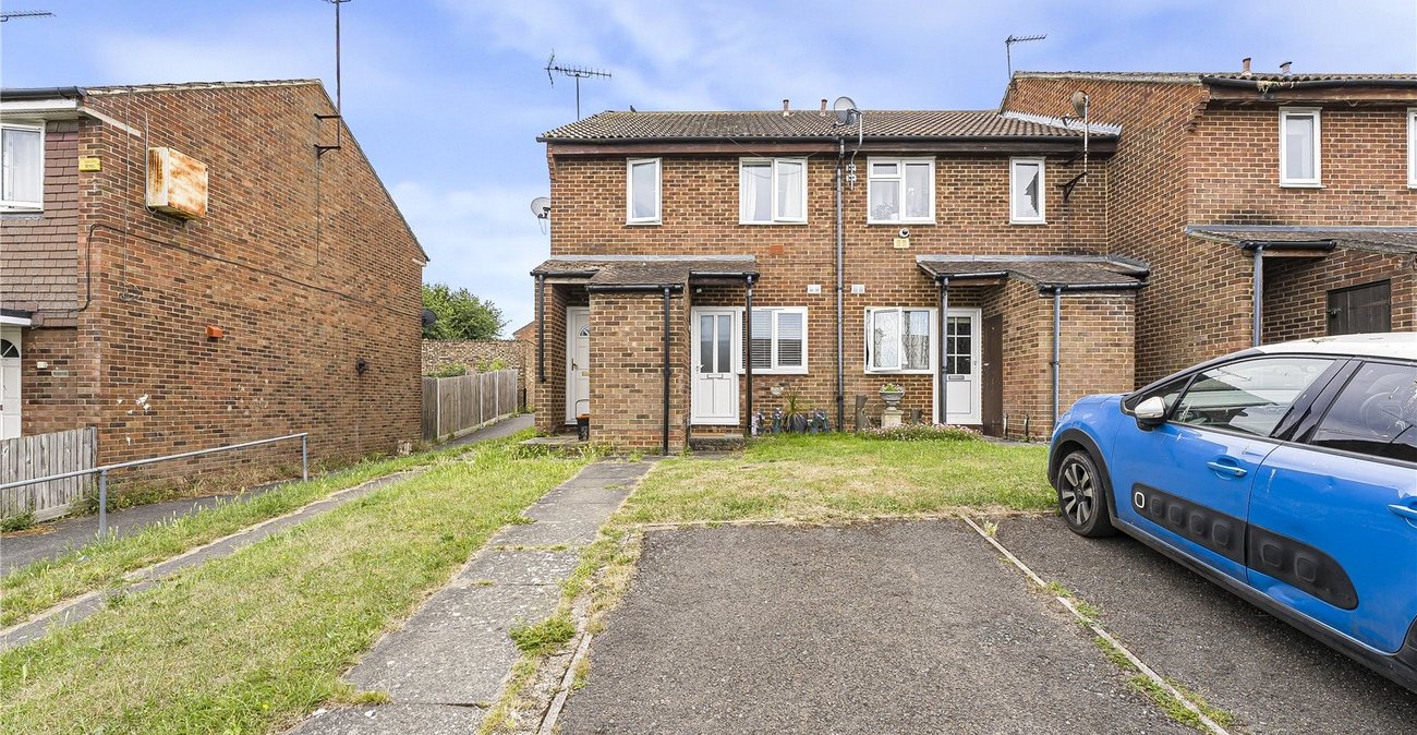 1 bedroom property for sale in Hartley | Robinson Jackson