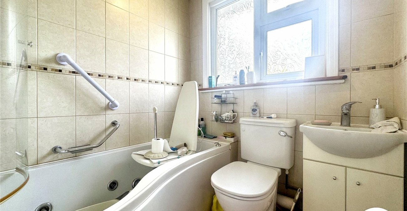 3 bedroom house for sale in Maidstone | Robinson Michael & Jackson