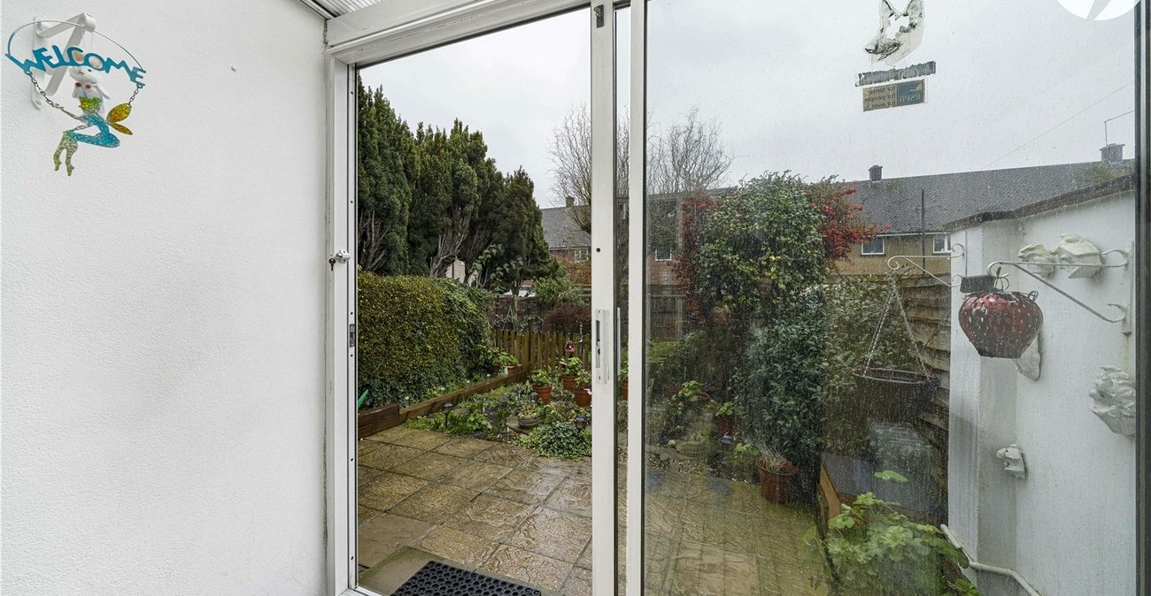 2 bedroom house for sale in Erith | Robinson Jackson