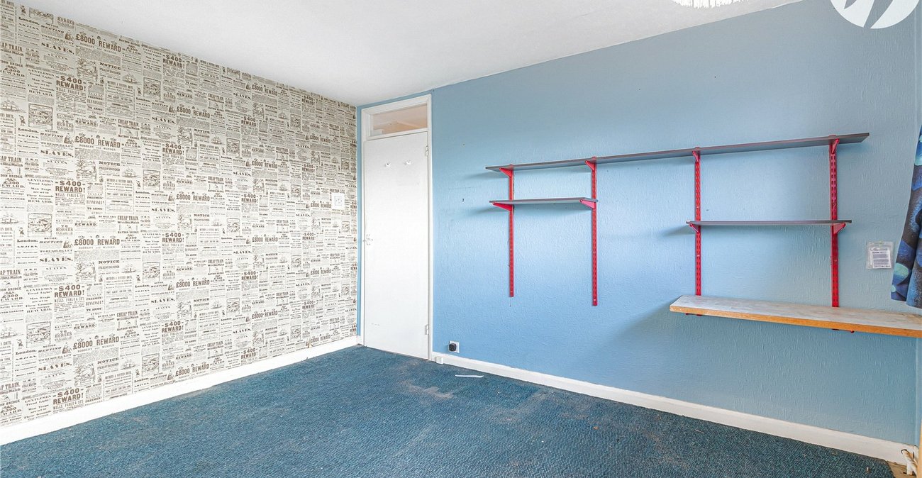 3 bedroom house for sale in Hextable | Robinson Jackson