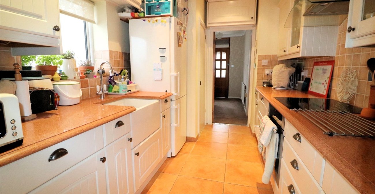 3 bedroom house for sale in Erith | Robinson Jackson