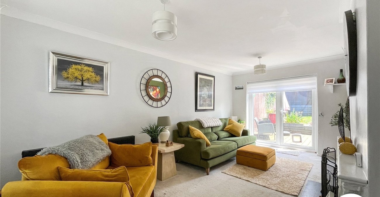 3 bedroom house for sale in Newington | Robinson Michael & Jackson