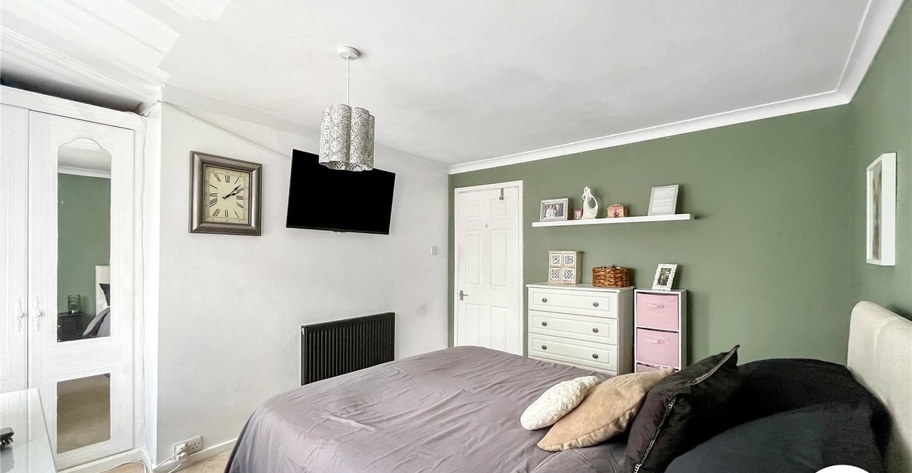 3 bedroom house for sale in Newington | Robinson Michael & Jackson