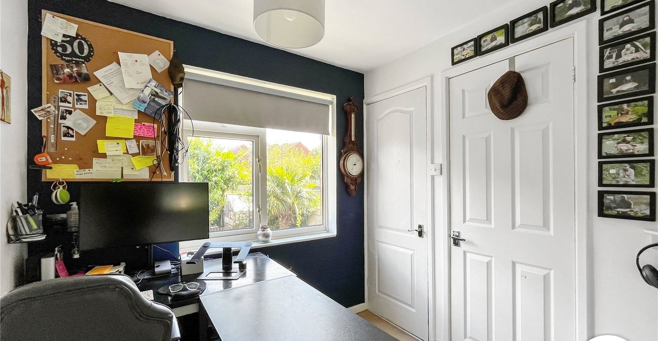3 bedroom house for sale in Newington | Robinson Michael & Jackson