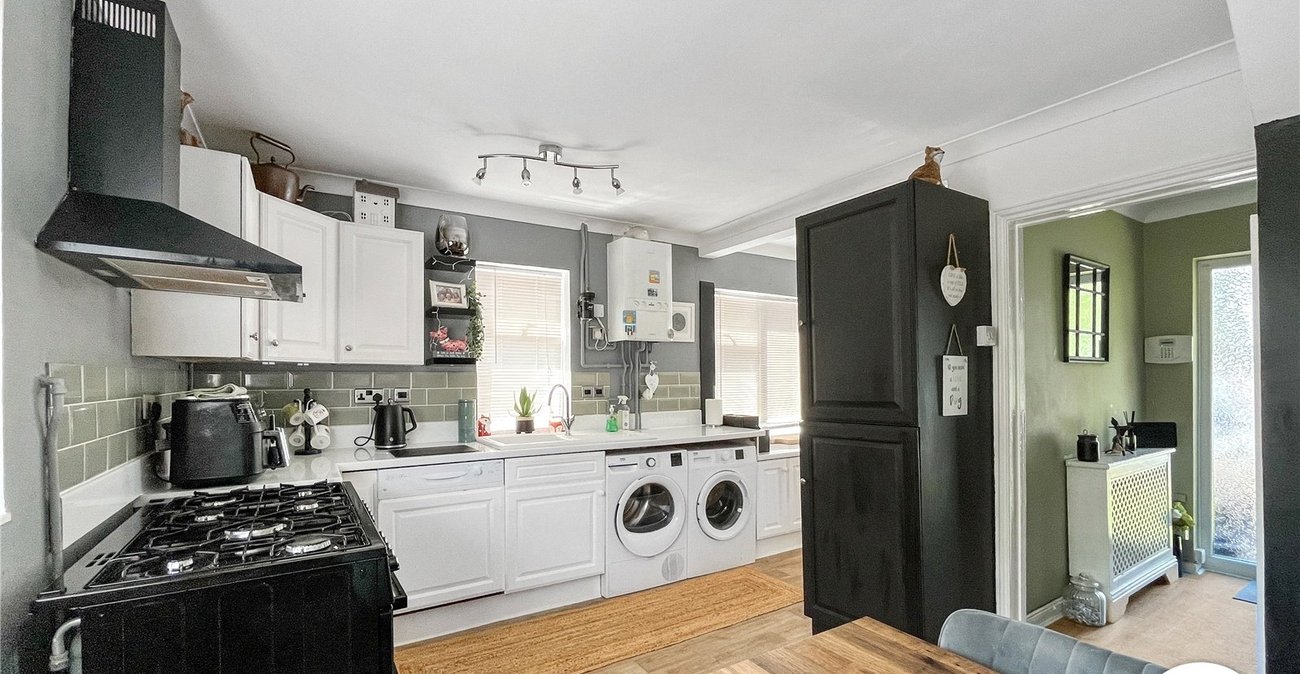 3 bedroom house for sale in Newington | Robinson Michael & Jackson
