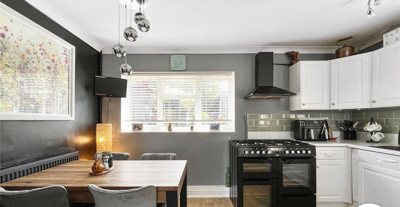 3 bedroom house for sale in Newington | Robinson Michael & Jackson