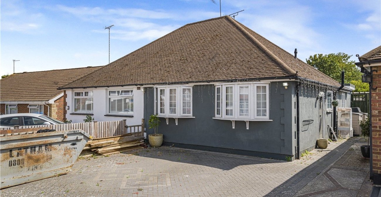 3 bedroom bungalow for sale in St Pauls Cray | Robinson Jackson