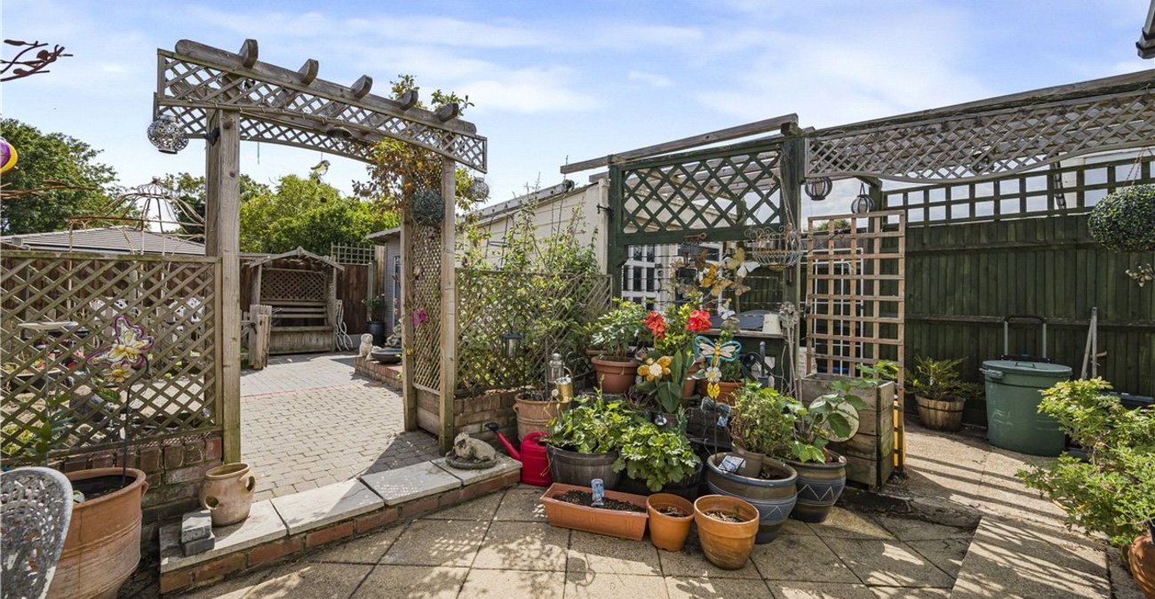 3 bedroom bungalow for sale in St Pauls Cray | Robinson Jackson