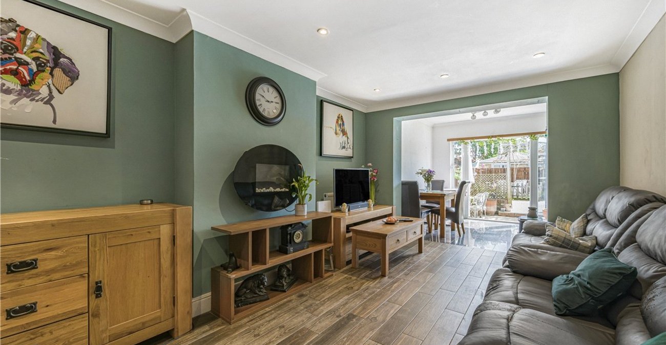 3 bedroom bungalow for sale in St Pauls Cray | Robinson Jackson