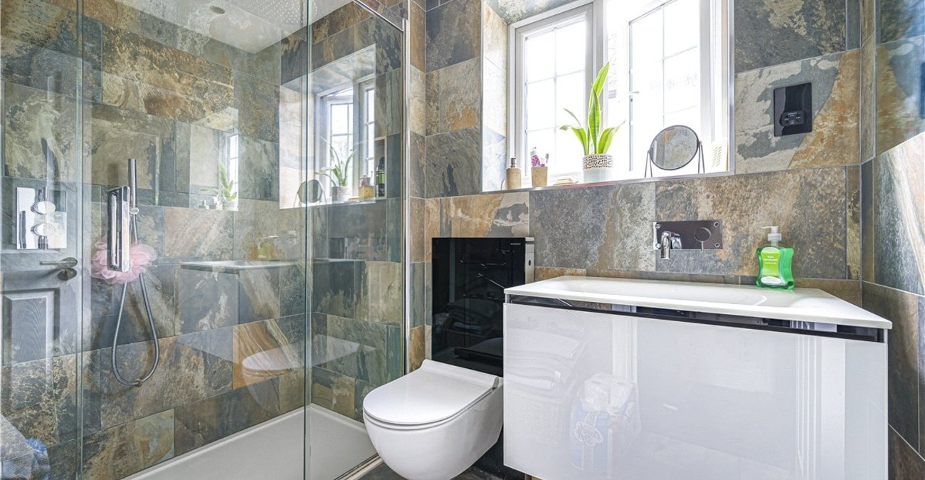 3 bedroom bungalow for sale in St Pauls Cray | Robinson Jackson