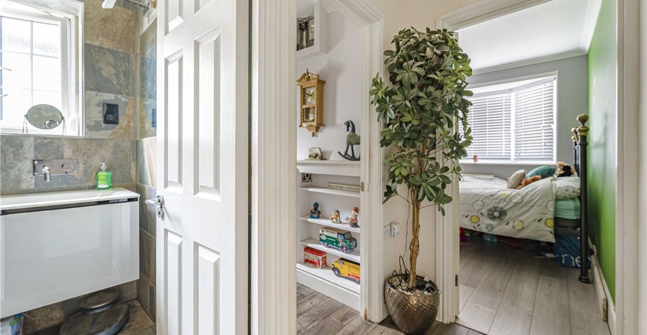 3 bedroom bungalow for sale in St Pauls Cray | Robinson Jackson