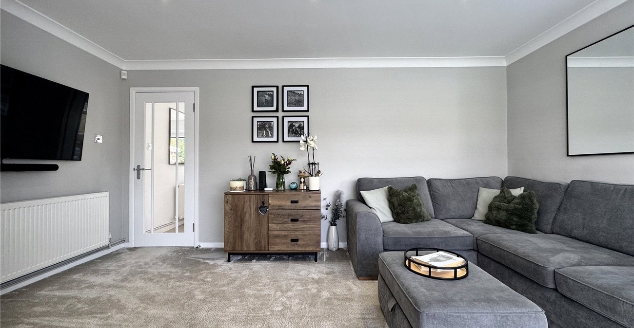 3 bedroom house for sale in Rainham | Robinson Michael & Jackson