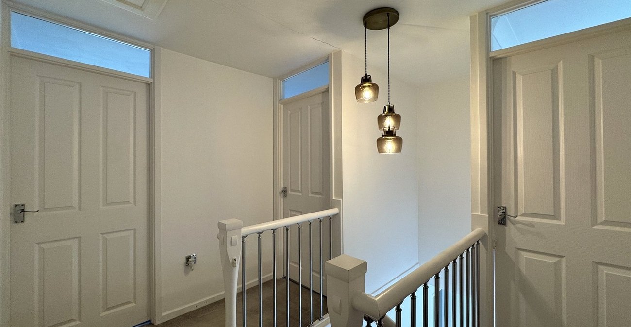 3 bedroom house for sale in Rainham | Robinson Michael & Jackson